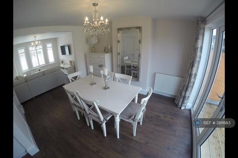 3 bedroom terraced house to rent, Kendall Avenue, Beckenham, BR3