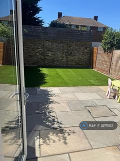 undefined, Kendall Avenue, Beckenham, BR3