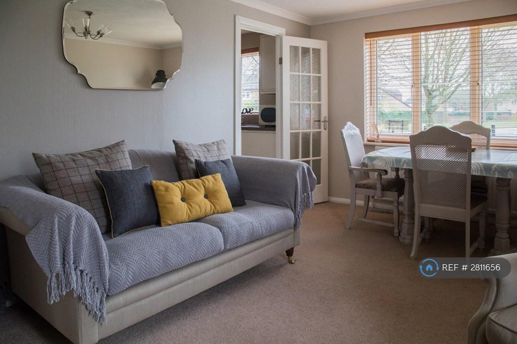 Lounge/Living Room