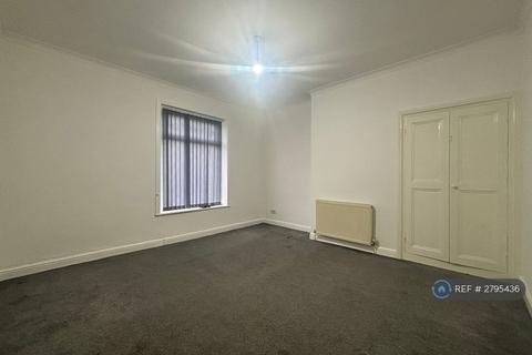 2 bedroom terraced house to rent, Beauchamp St, Ashton-Under-Lyne, OL6