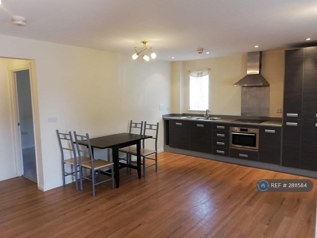 Lounge / Kitchen
