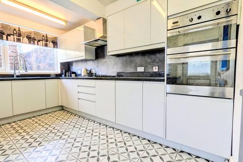 5 bedroom terraced house for sale, Merthyr Tydfil CF47
