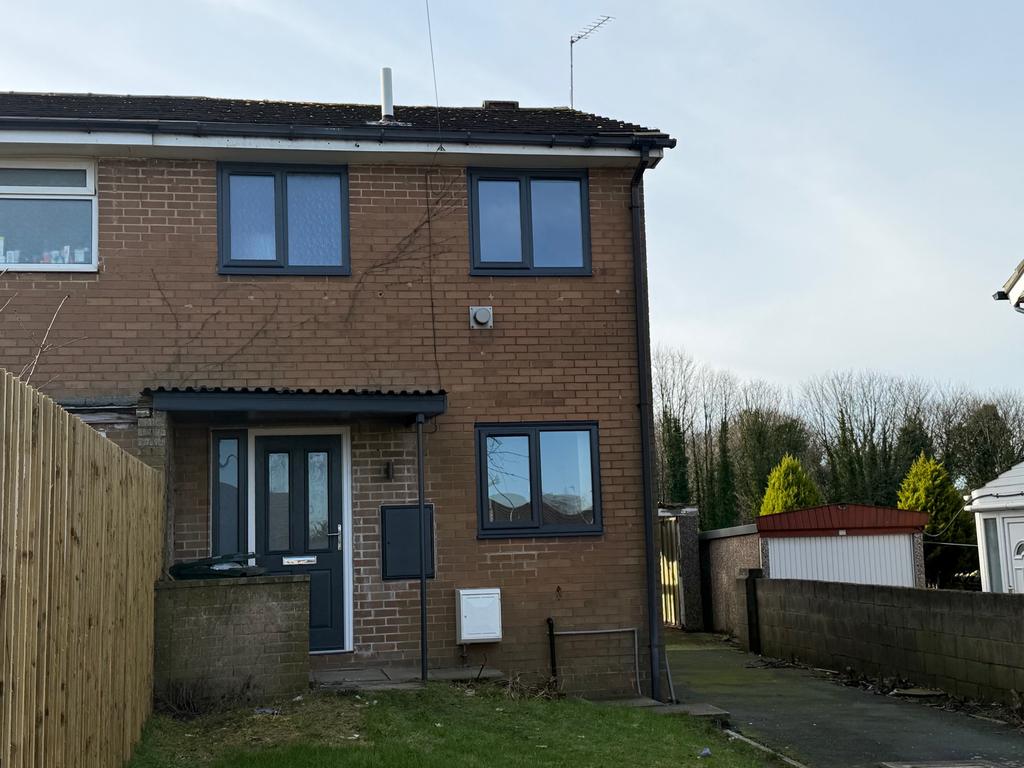 2 bed end terrace to rent Wilkinson Terrace, Lidg