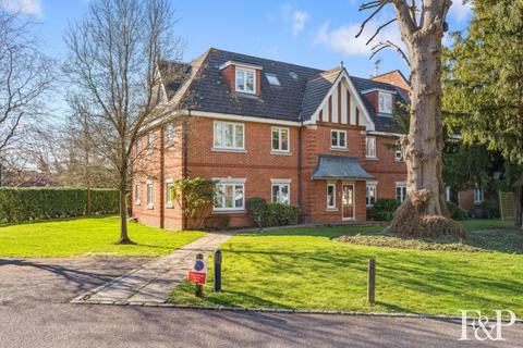 Oxfordshire Place, Warfield