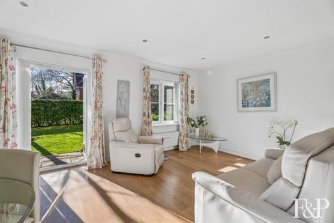 undefined, Oxfordshire Place, Warfield