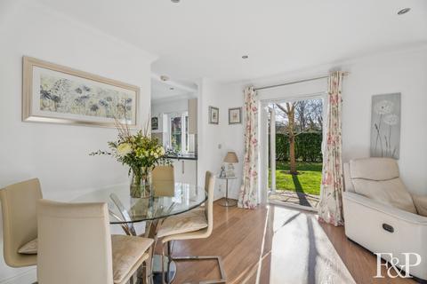 undefined, Oxfordshire Place, Warfield