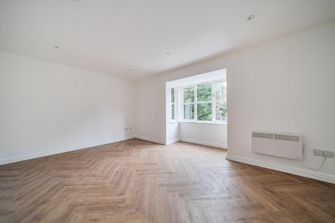 2 bedroom apartment for sale, Admiral Court, 8 Barton Close, London, NW4