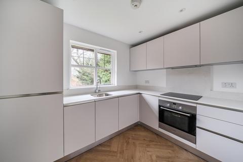 2 bedroom apartment for sale, Admiral Court, 8 Barton Close, London, NW4