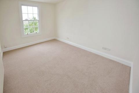 2 bedroom flat for sale, Magdalen Street