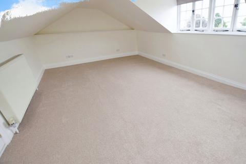 2 bedroom flat for sale, Magdalen Street