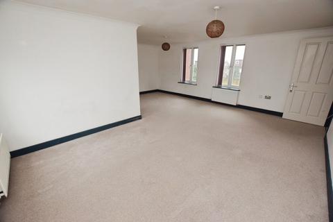 2 bedroom flat for sale, Gras Lawn, St Leonards