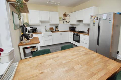 undefined, St. Sidwells Avenue