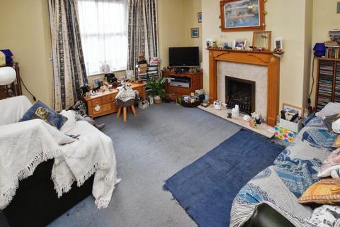 undefined, Iddesleigh Road