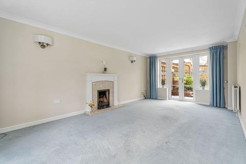 4 bedroom detached house for sale, Mavoncliff Drive, Tattenhoe, MK4