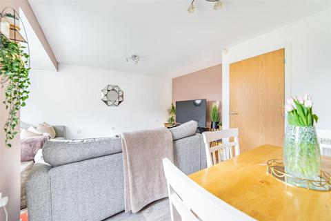 3 bedroom semi-detached house for sale, Leasingthorne Way, Great Park, NE13