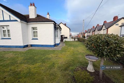 3 bedroom bungalow to rent, Bryn Mair Avenue, Abergele, LL22