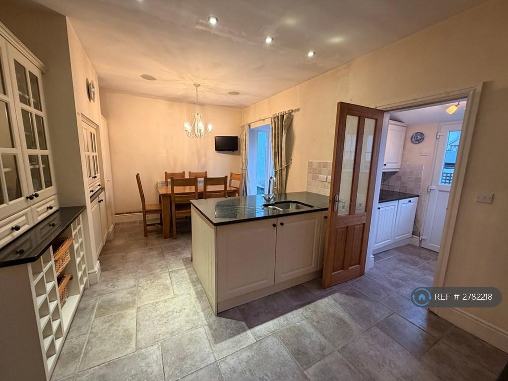 Kitchen And Dining