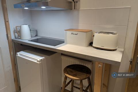 2 bedroom semi-detached house to rent, Birdwood Road, Cambridge, CB1