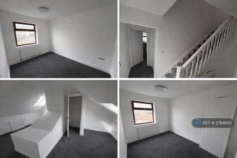 undefined, Croxteth Hall Lane, Liverpool, L11