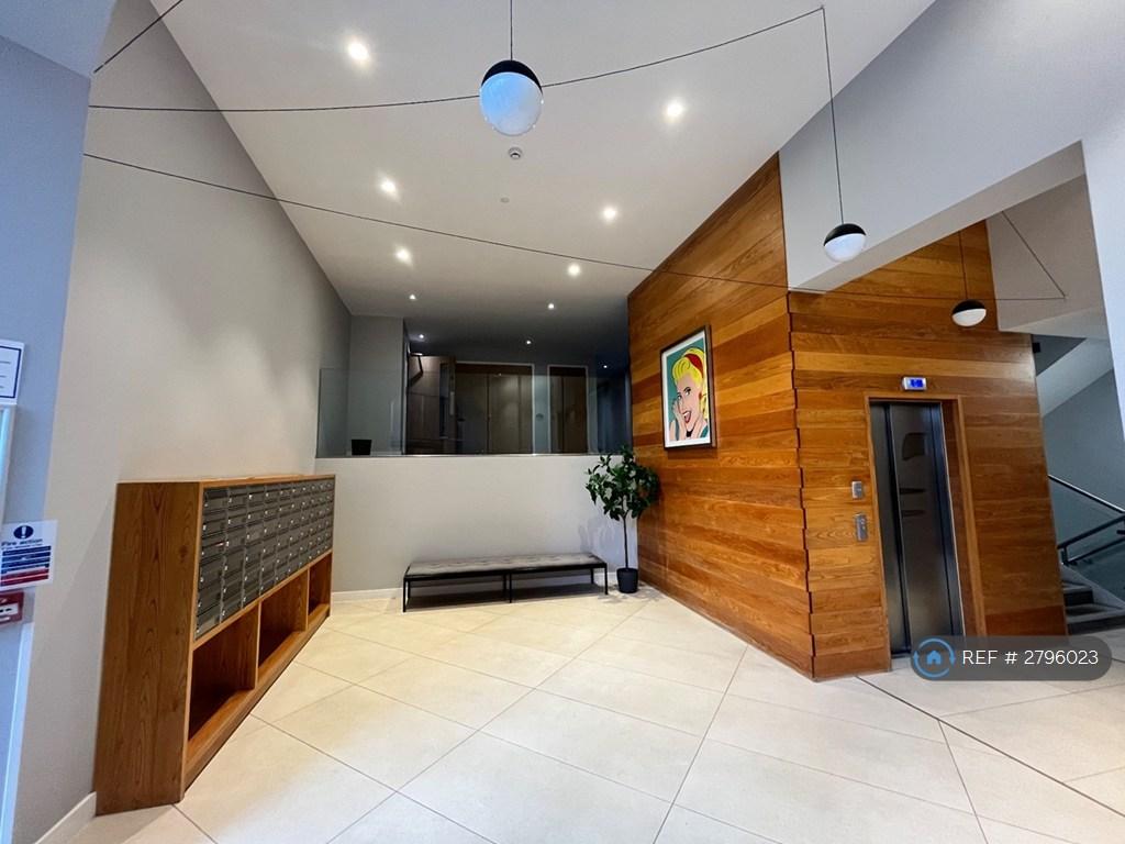 Building Foyer