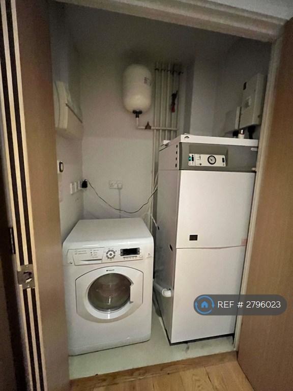 Washer/Dryer And Boiler
