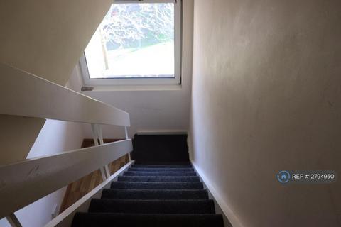 undefined, Ashington House, London, E1