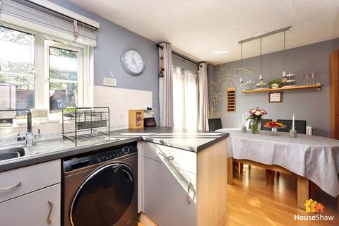 undefined, Vanguard Close, High Wycombe, HP12 3FP