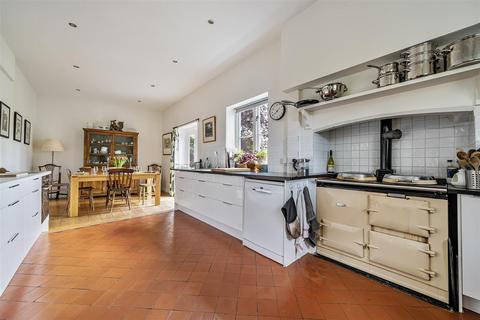 undefined, High Street, Urchfont, SN10