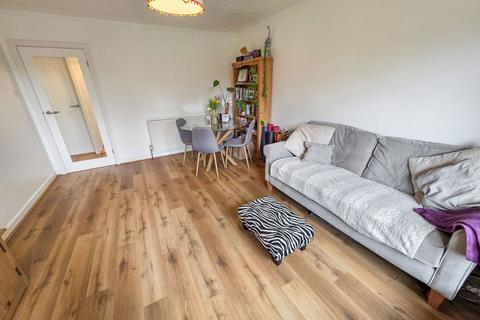 2 bedroom apartment for sale, Redhill Drive, Bournemouth BH10