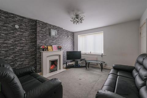 undefined, Ponyfield Close, Huddersfield HD2