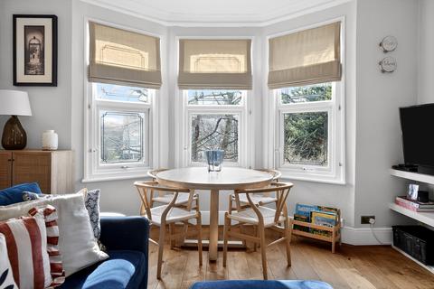 2 bedroom flat for sale, Clarence Road, London, N22