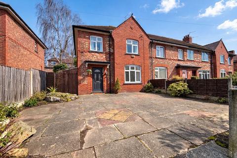 3 bedroom end of terrace house for sale, Hillcroft Road, Altrincham WA14