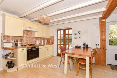 3 bedroom detached house for sale, Grenville Gardens, Chichester, West Sussex