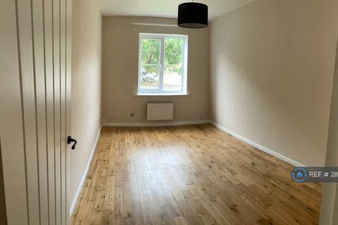 undefined, Rose Kiln Lane, Reading, RG1