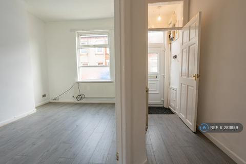 2 bedroom terraced house to rent, Westminster Street, Newtown, Wigan, WN5