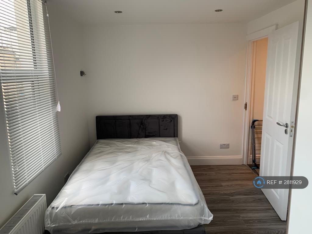 Flat b