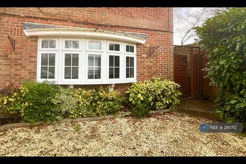undefined, Coombe Gardens, High Wycombe, HP14