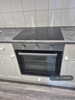 1 bedroom flat to rent, Park Grove, Hull, HU5