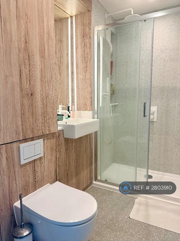 Ensuite Bathroom