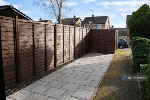 undefined, Ingleside, Slough, SL3