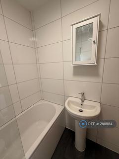 undefined, Wellington Parade, Gloucester, GL1
