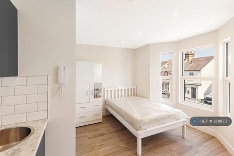 Studio to rent, Weymouth St, Hemel Hempstead, HP3