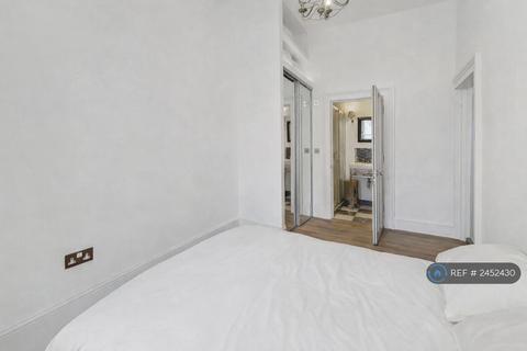 2 bedroom flat to rent, Porchester Square, London, W2