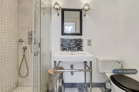 2 bedroom flat to rent, Porchester Square, London, W2