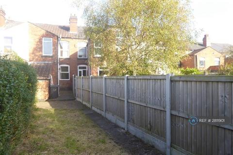 2 bedroom terraced house to rent, Kings Road, Birmingham, B14