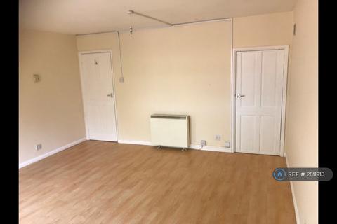 undefined, Downs Road, Luton, LU1