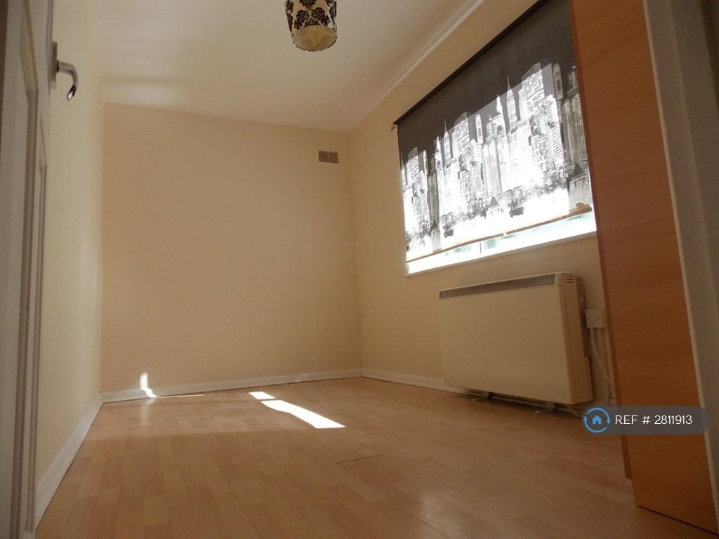 Double Bedroom 2