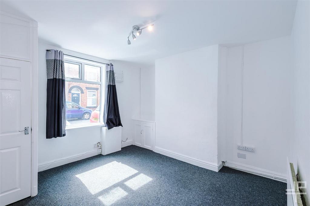 69 Henrietta Street-JPT-1.jpg