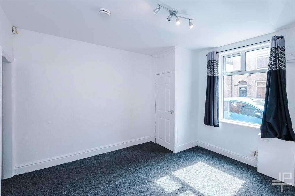 69 Henrietta Street-JPT-4.jpg