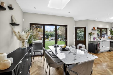 undefined, Empire Road, Greenford, UB6